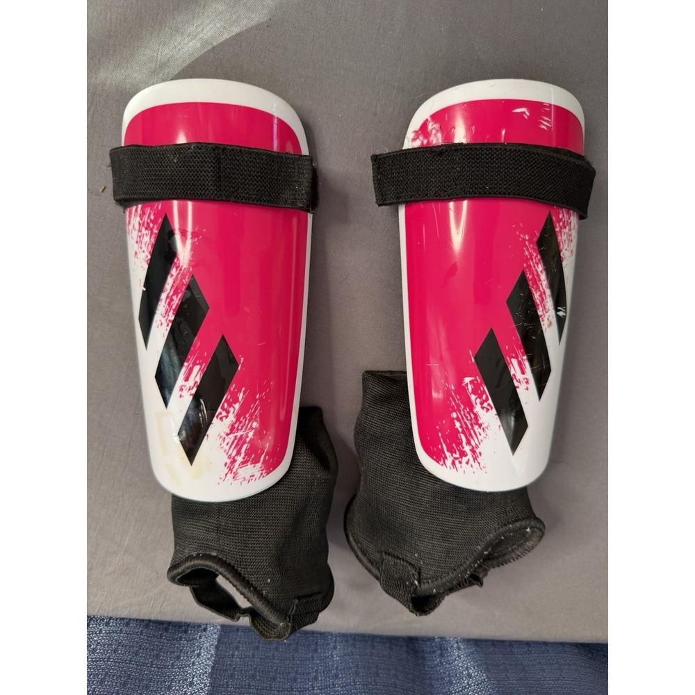 Adidas Shin Guards Girls Size Medium Soccer Pink Black White 6-9 Yr